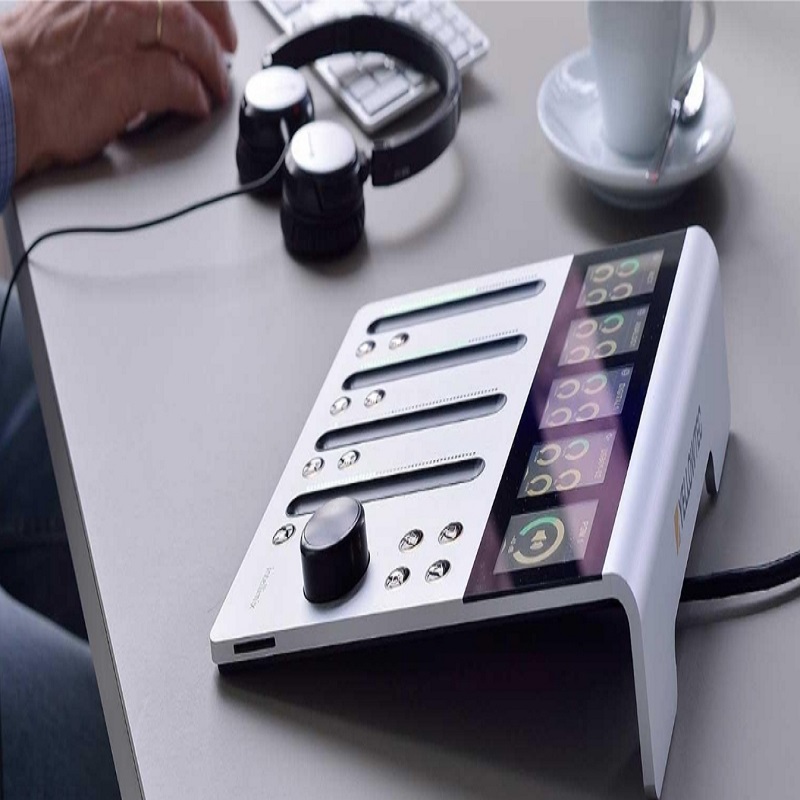 Intellimix Focus Desktop Mixer